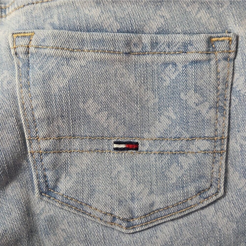 NWT Tommy Hilfiger Women's Logo Mid-Rise Skinny Jeans - Picture 5 of 6